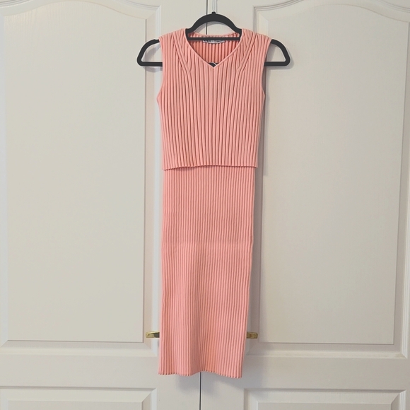 Zara Ribbed Knit Set - Picture 1 of 4